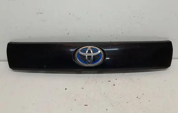 Toyota Prius+ (ZVW40) Tailgate trim 7681147090 7680147090