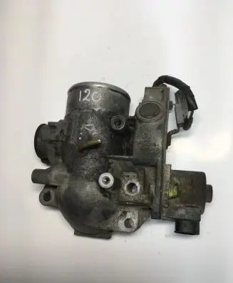 Toyota Land Cruiser (J120) Throttle valve 2610030030