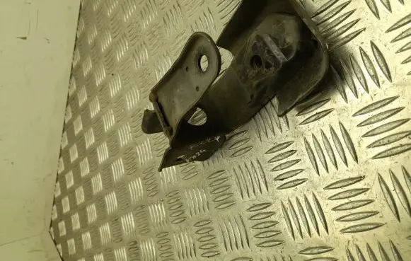 Muffler mount bracket/holder