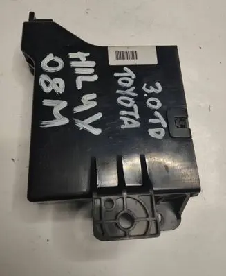 Toyota Hilux (AN10, AN20, AN30) Other control units/modules 886500K080 MA11773007690