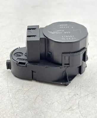 BMW 7 E38 Air flap motor/actuator 6902855 64116902855