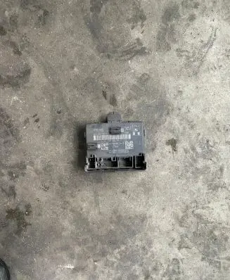 Audi Q5 SQ5 Door control unit/module 4M0959795D