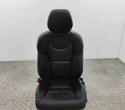 Volvo XC90 Front driver seat 32341692 31435130