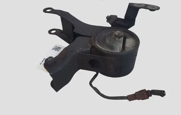 Nissan Murano Z50 Engine mount bracket 113218J100