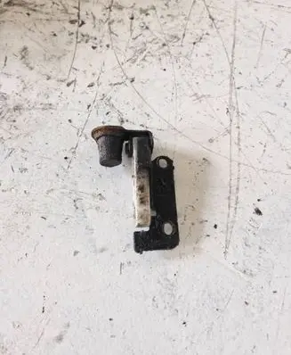Volkswagen Caddy Sliding door check strap stopper 2K0843414A