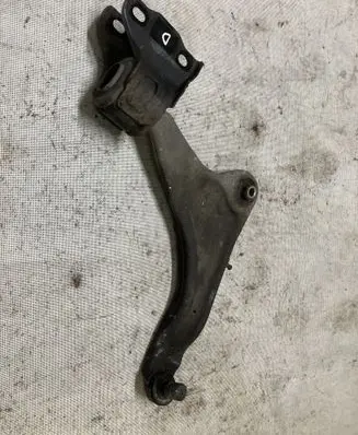 Land Rover Evoque I Front lower control arm/wishbone BJ323A052