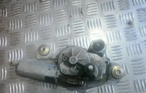 Ford Mondeo MK I Rear window wiper motor 0390201521