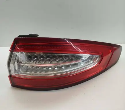 Ford Mondeo MK V Rear/tail lights DS7313404FG
