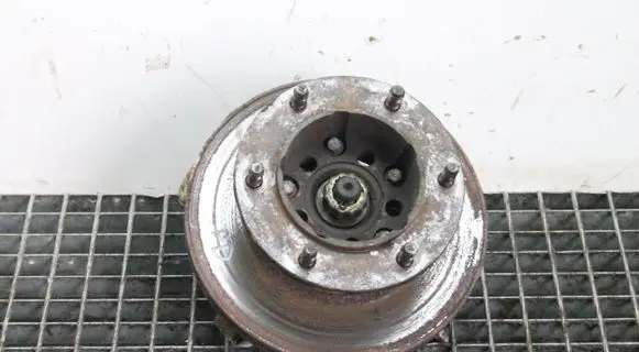Ford Transit Front wheel hub