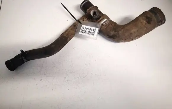 Engine coolant pipe/hose