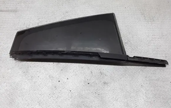 Citroen C4 Grand Picasso Rear vent window glass 