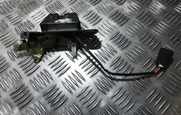 Chevrolet Lacetti Tailgate/trunk/boot lock/catch/latch