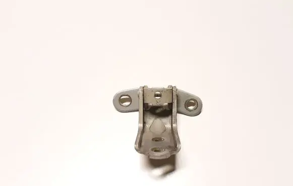 KIA Sportage Front door lower hinge 