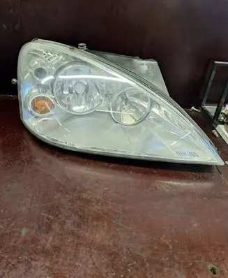 Ford Galaxy Headlight/headlamp 0301183202 011B02A04HR