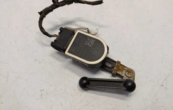 BMW 5 F10 F11 Headlight/headlamp level sensor 37146784072 37146860843 37146870000