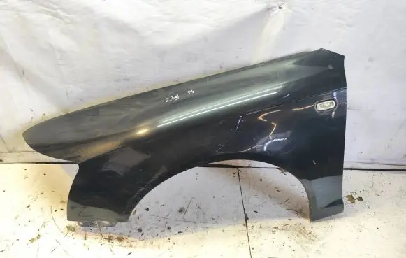 Audi A6 S6 C6 4F Fender