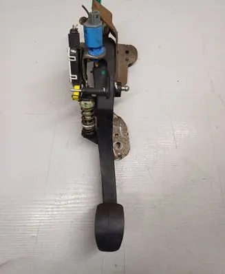 Renault Scenic III - Grand scenic III Clutch pedal 465030036R