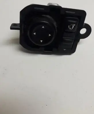 Renault Kadjar Wing mirror switch 255700688R
