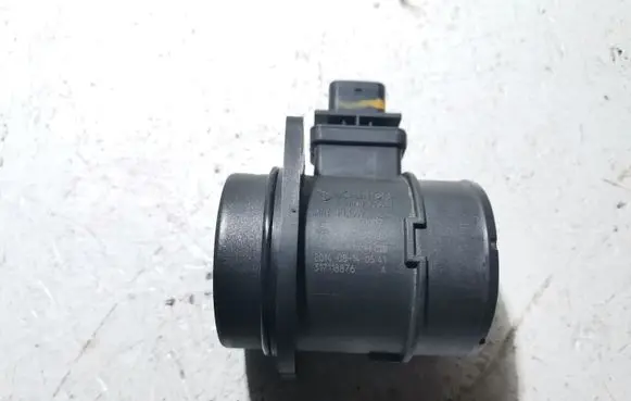KIA Sportage Mass air flow meter 9021050002 281642A500