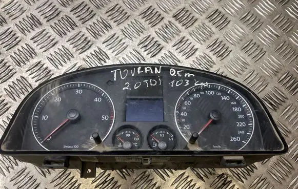 Volkswagen Touran I Speedometer (instrument cluster) 110080217