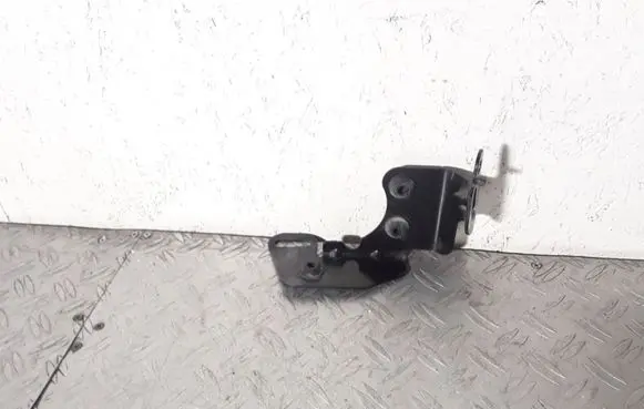 Jeep Grand Cherokee (WK) ABS pump bracket 
