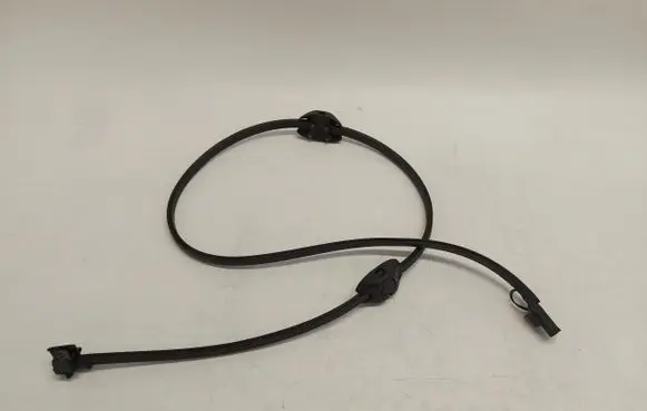 Windshield washer spray nozzle