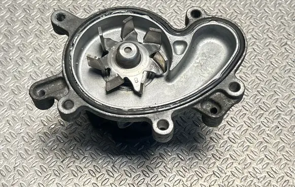 Subaru Forester SL Water pump T8J