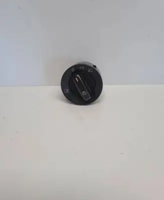 Volkswagen Jetta VI Light switch 1K0941431BB