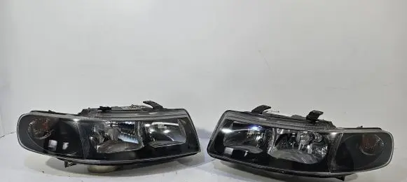 Seat Leon (1M) Headlights/headlamps set 2178463434