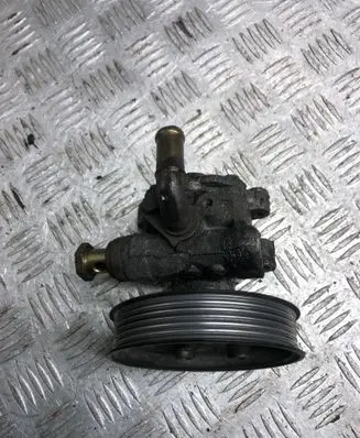 Volkswagen Bora Power steering pump 1J0422154A