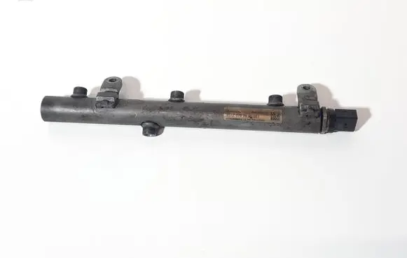 Mercedes-Benz E W211 Fuel main line pipe A6420702695 0700905821