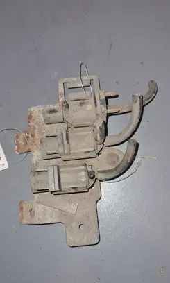 Mazda 323 Turbo solenoid valve K5T43171