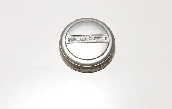 Subaru Forester SF Original wheel cap 