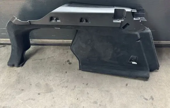 Volvo S90, V90 Trunk/boot side trim panel 31675184