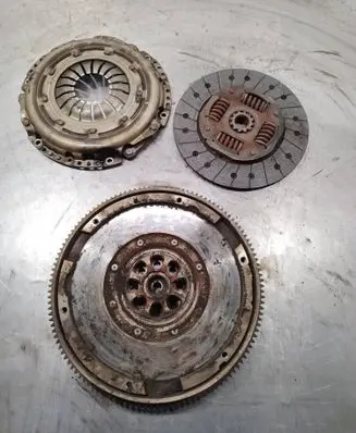 Subaru Forester SH Clutch set kit 30100aa970 30210aa720