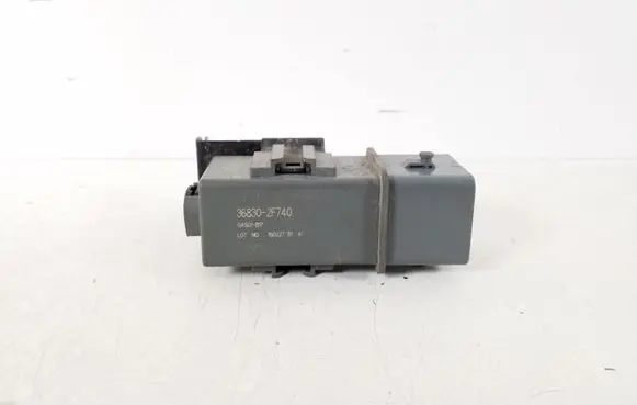 KIA Sorento Glow plug pre-heat relay 36830-2F740