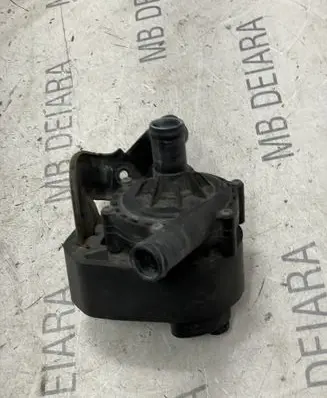 Tesla Model S Electric auxiliary coolant/water pump 600736700C