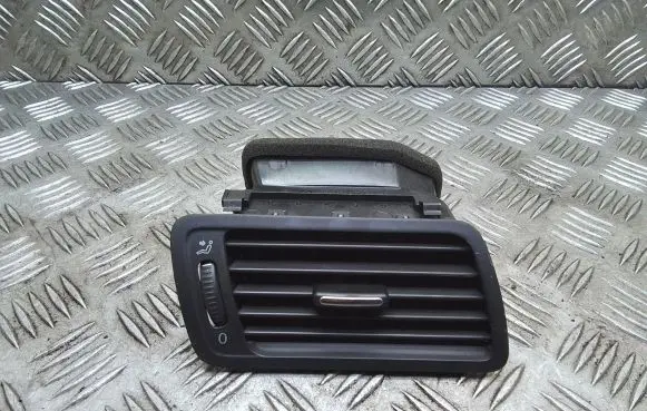 Volkswagen PASSAT B6 Dashboard side air vent grill/cover trim 3C1819702E