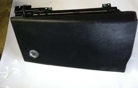 Land Rover Range Rover L322 Glove box 9314P0078