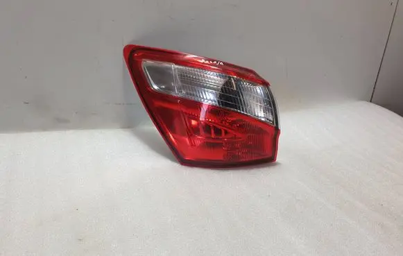 Nissan Qashqai Rear/tail lights ABSPC V080