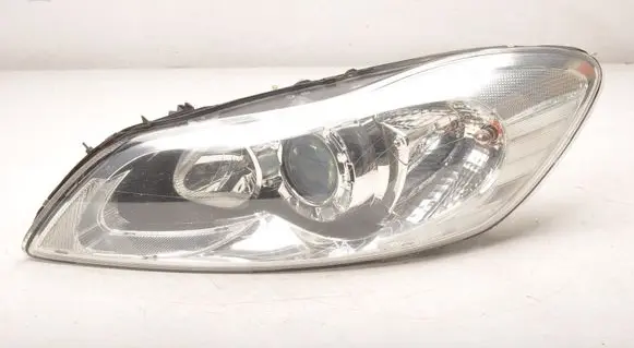 Volvo C30 Headlight/headlamp 31299820