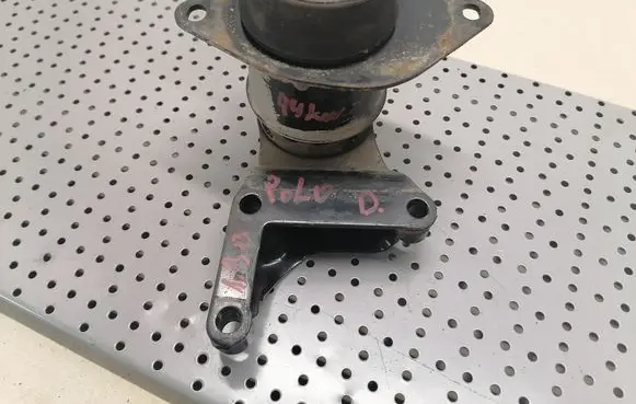 Volkswagen Polo III 6N 6N2 6NF Engine mount bracket 6NO1991810 E01295 1HO199525