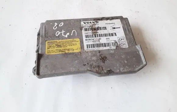 Volvo V70 Airbag control unit/module P31264932 T207112206743 0285010372