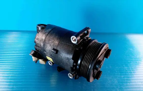 Ford Mondeo MK IV Air conditioning (A/C) compressor (pump) 6G9119D629
