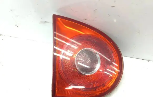 Volkswagen Golf V Tailgate rear/tail lights 1K6945107C 1K6945093J