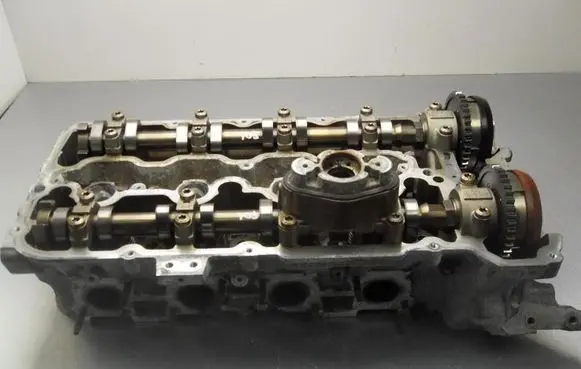 Engine head