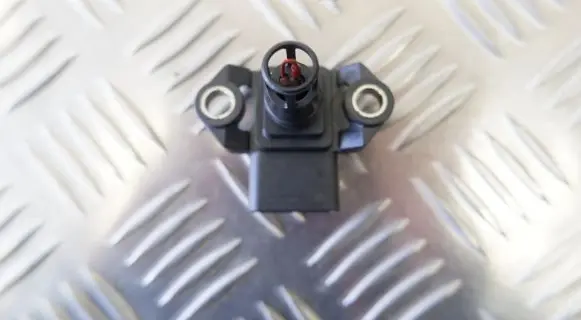 Toyota Prius (XW30) Air pressure sensor 8942152010