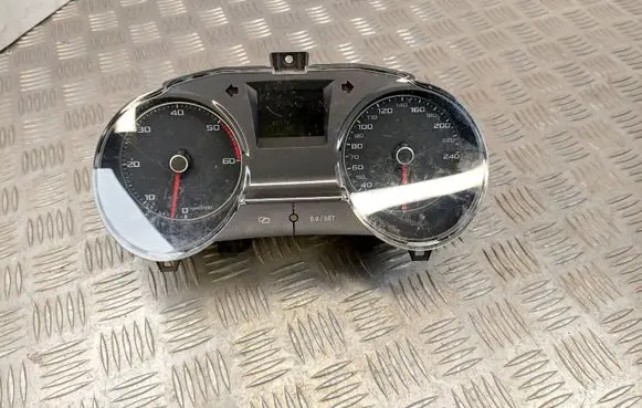 Seat Ibiza IV (6J,6P) Speedometer (instrument cluster) 6J0920807L 1404077782 MNT831896