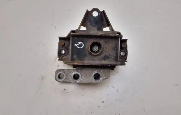 Mitsubishi Outlander Engine mount bracket 1209212