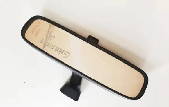 Mitsubishi Grandis Rear view mirror (interior) GA1N26